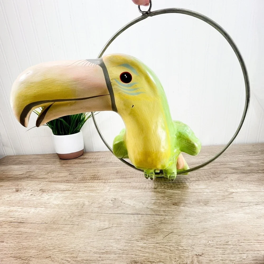 VTG Toucan Parrot Hand-Painted‎ Signed Sculpture Paper Mache Bustamante Style